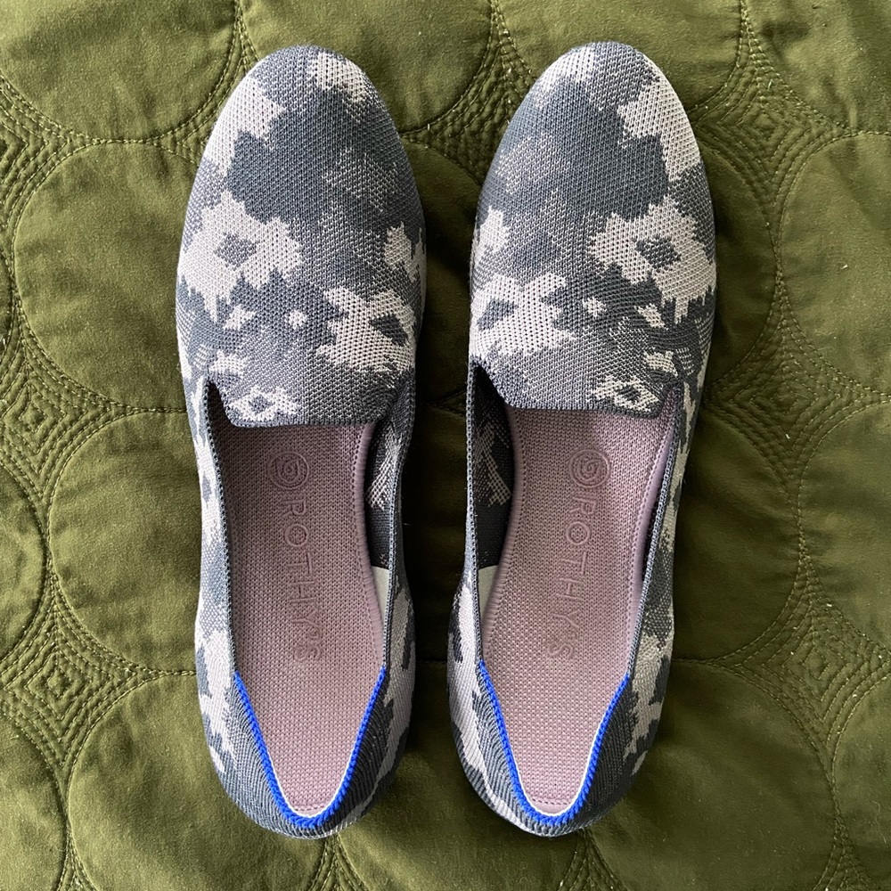 Rothy’s Botanicamo Loafer in Lavender